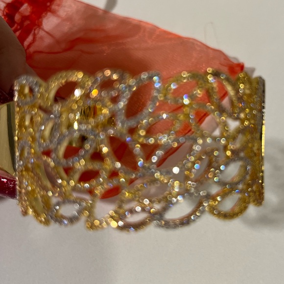 Elegant Gold, Rose Gold and Silver Women's Bracelet cuff - Picture 6 of 8